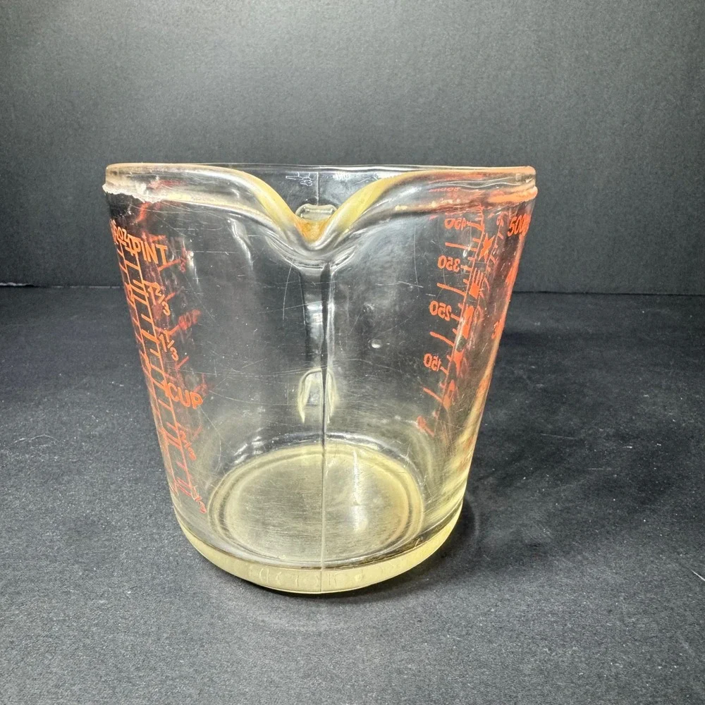 Vintage Pyrex‎ #516 2 Cup Measuring Glass Red Lettering 500ml 16oz Made in USA